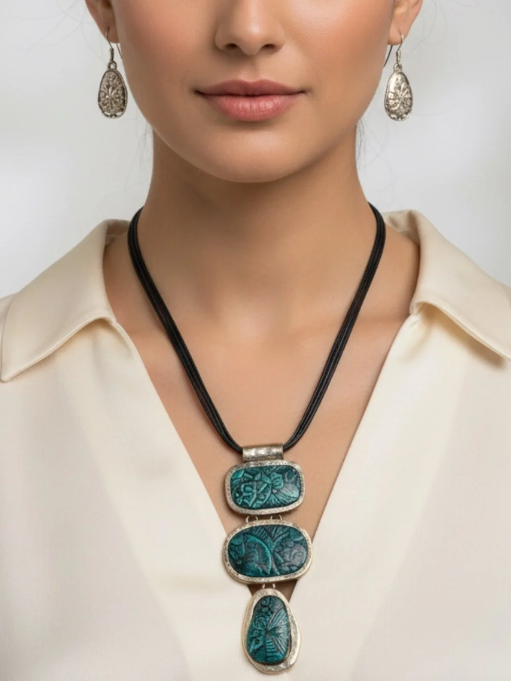 Women Brown Cord Gold Green Pendant Earring Necklace Set